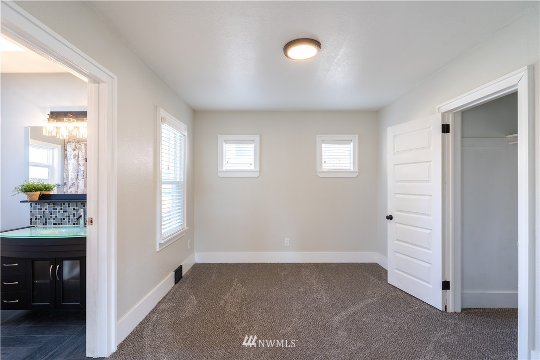 906 Rice Street Aberdeen, WA 98520 - Photo 8 of 35 Gallery Image 8