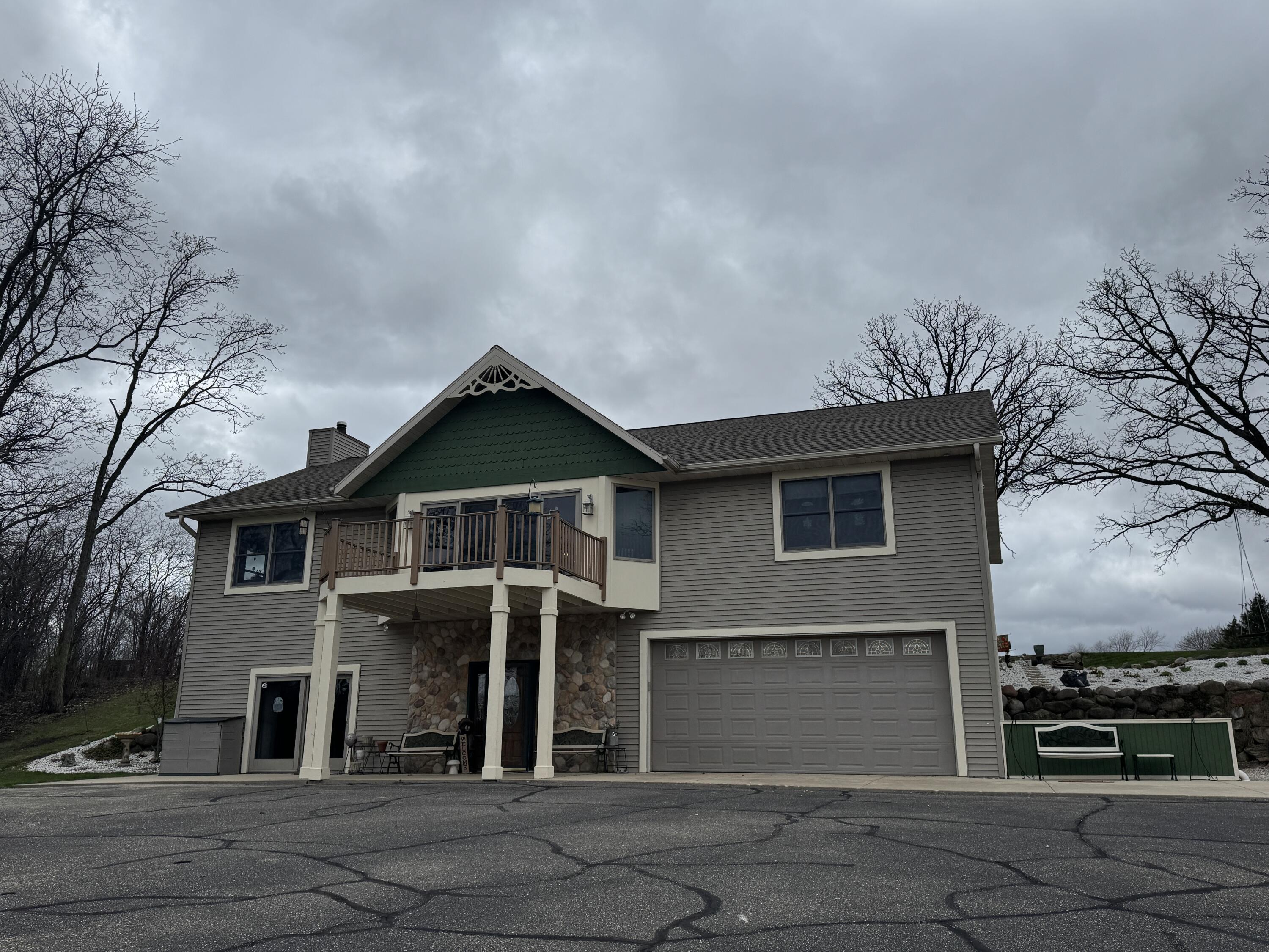 4 Car Attached Heated Garage