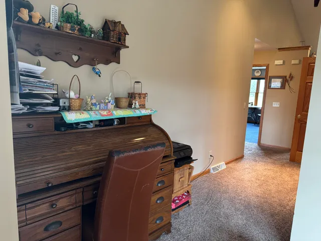 $749,900 | W360S10139 Markham Road, Eagle, WI 53119