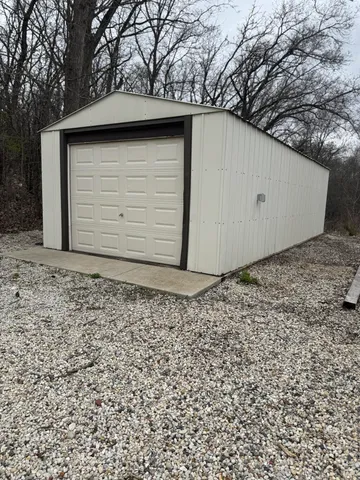 $749,900 | W360S10139 Markham Road, Eagle, WI 53119