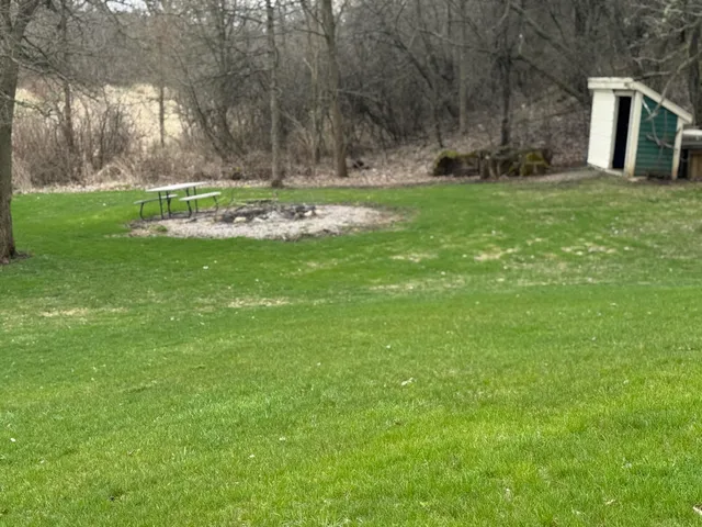 $749,900 | W360S10139 Markham Road, Eagle, WI 53119