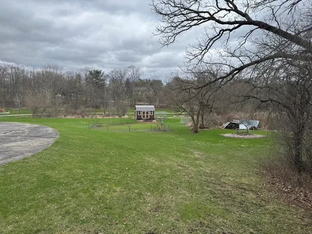 $749,900 | W360S10139 Markham Road, Eagle, WI 53119