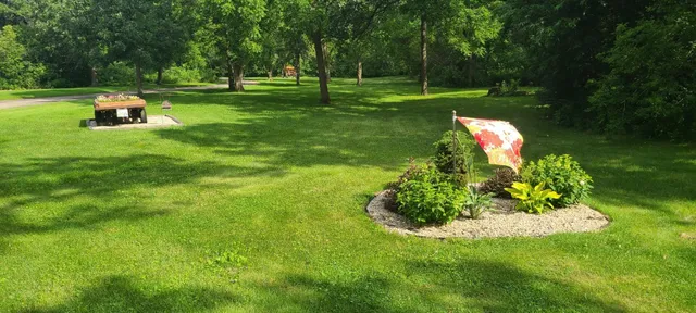 $749,900 | W360S10139 Markham Road, Eagle, WI 53119