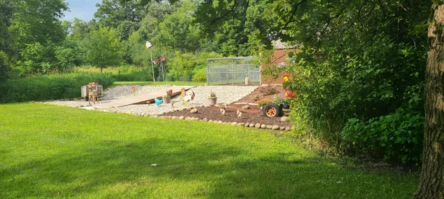 $749,900 | W360S10139 Markham Road, Eagle, WI 53119