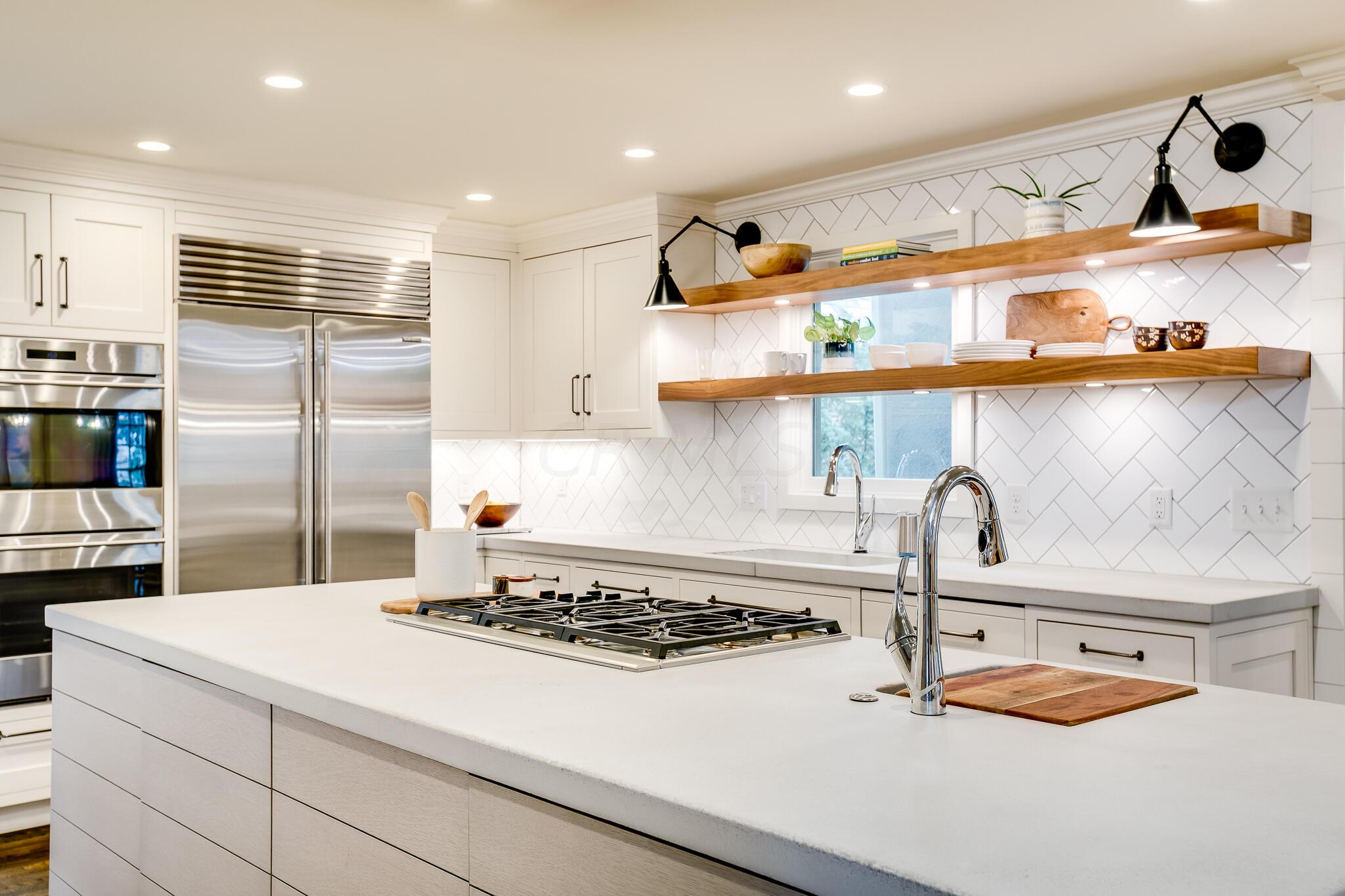 2252 Tremont Road Columbus, OH 43221 - Photo 17 of 97 Completely remodeled kitchen (2019)