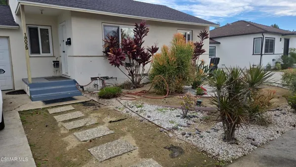 $3,900 | 18029 Bullock Street, Encino, CA 91316