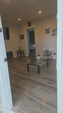 $3,900 | 18029 Bullock Street, Encino, CA 91316