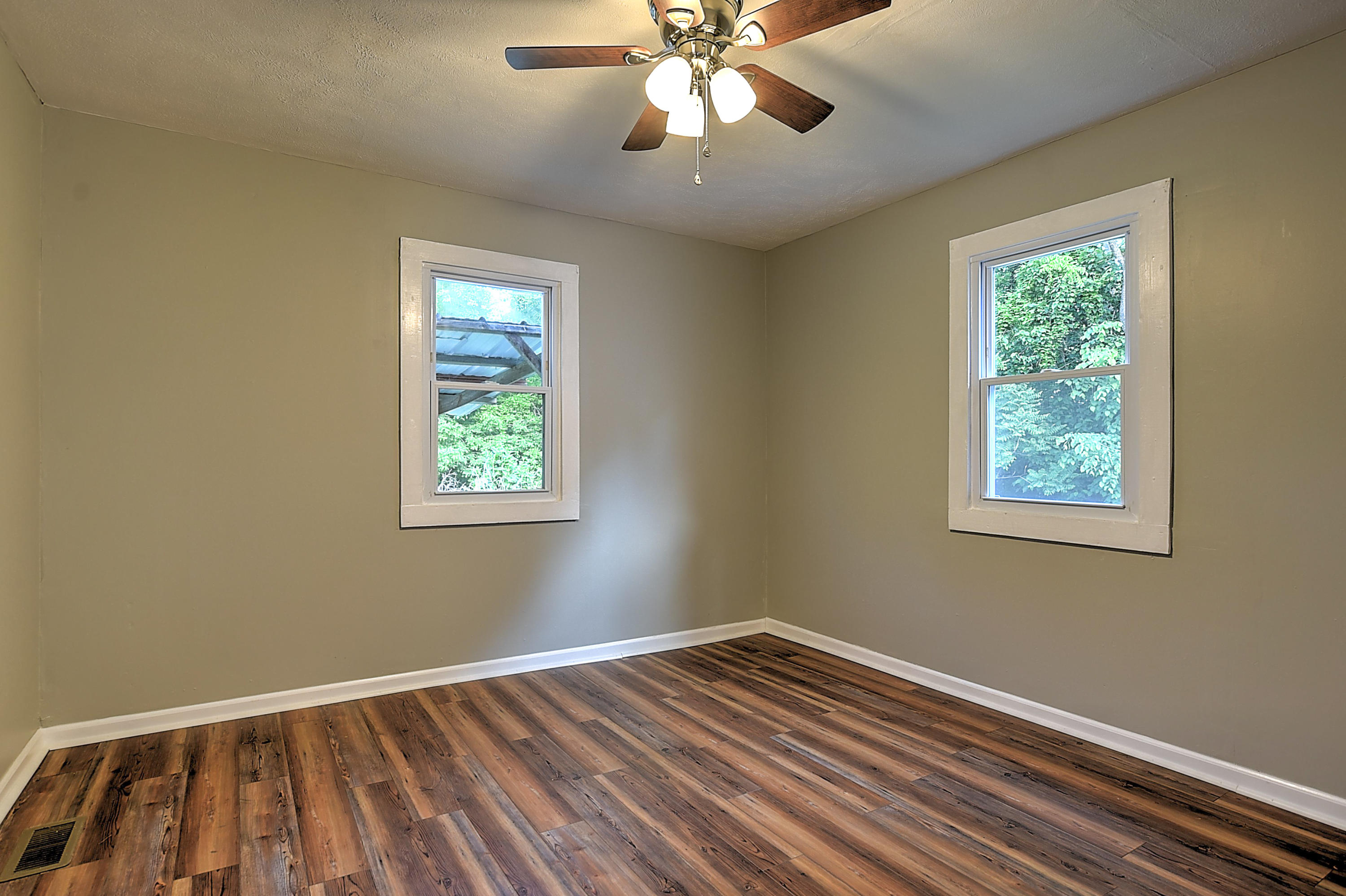 417 Cope Road Sneedville, TN 37869 - Photo 22 of 31 417 Cope Rd-20