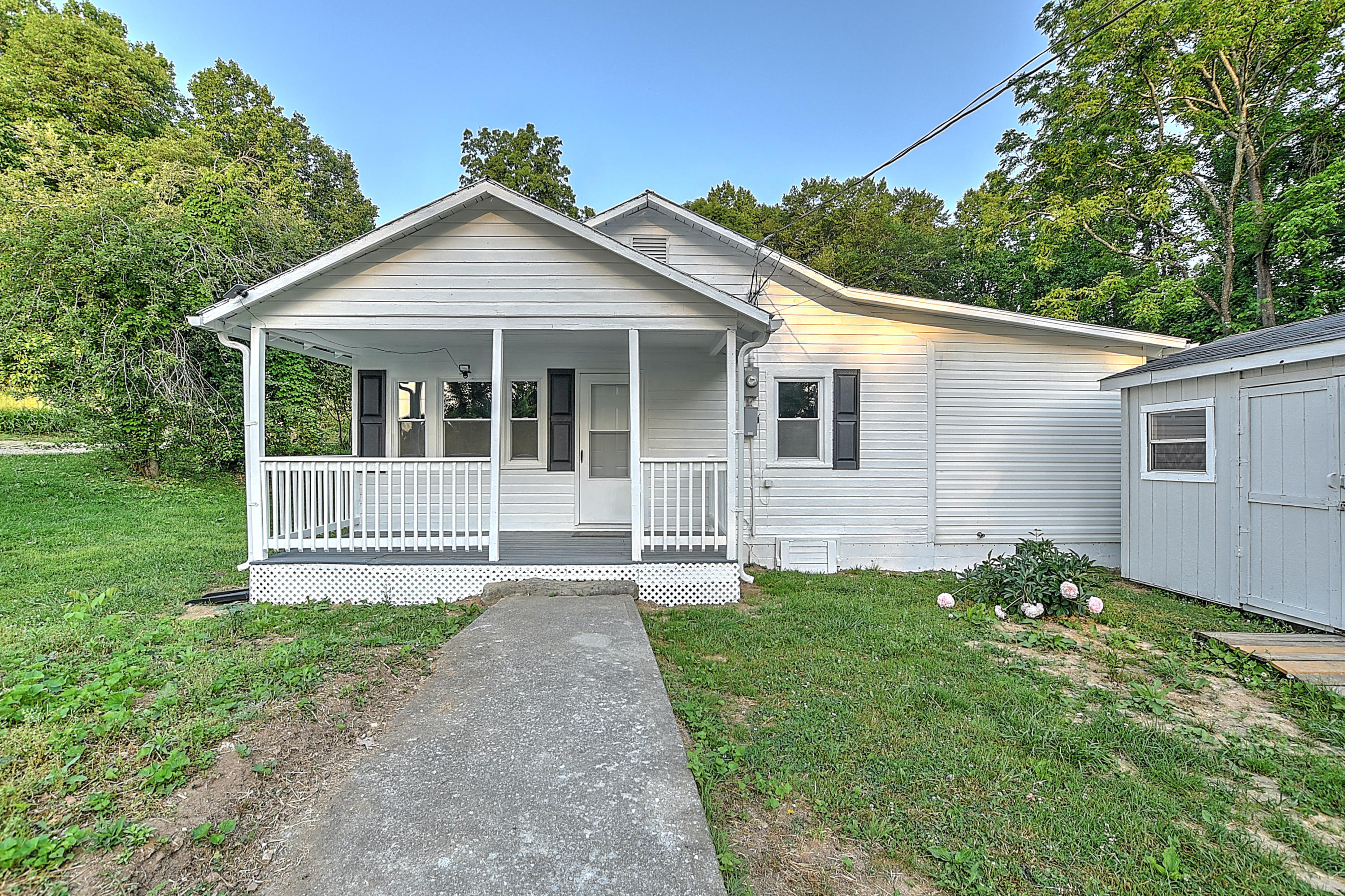 417 Cope Road Sneedville, TN 37869 - Photo 5 of 31 417 Cope Rd-3