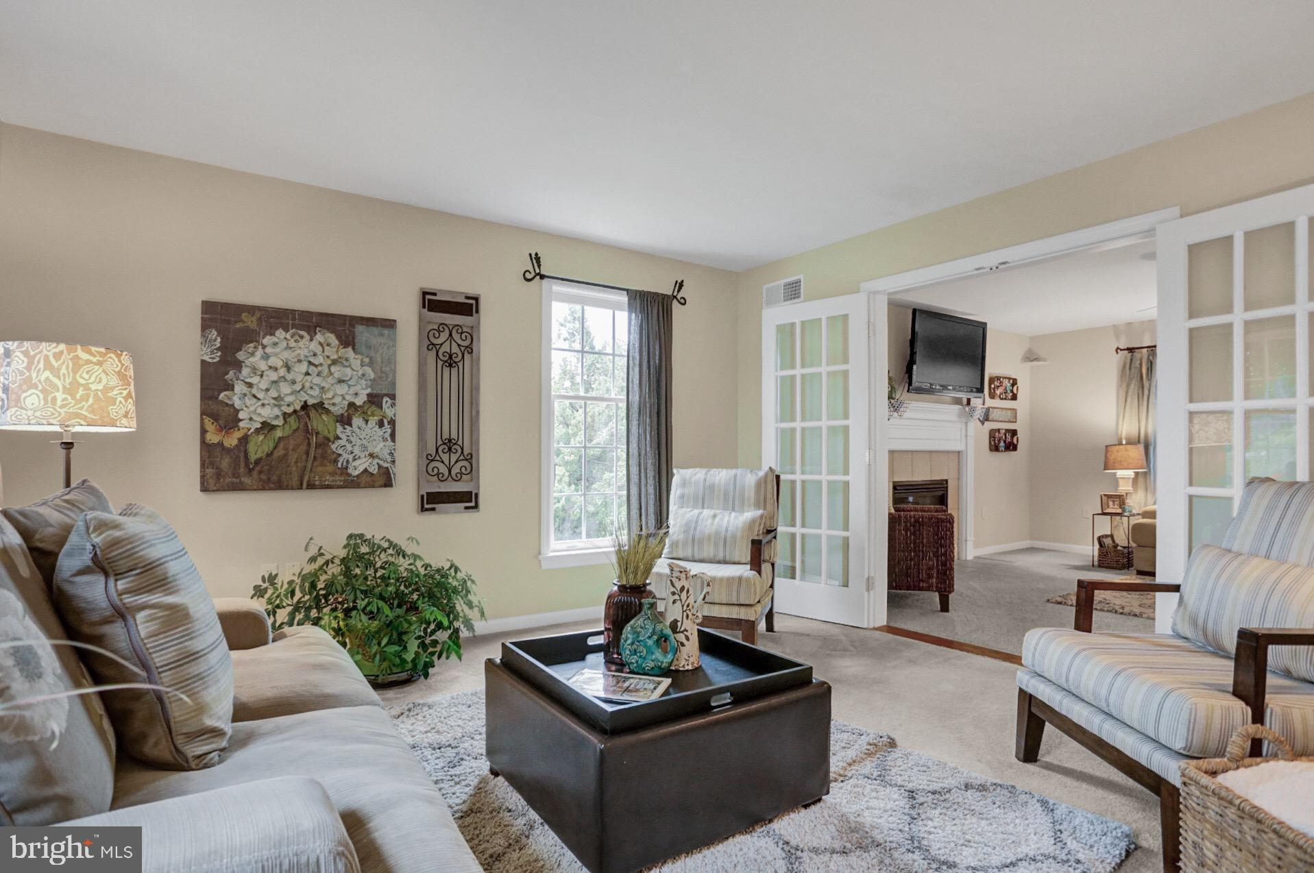 8 Field Lane Lititz, PA 17543 - Photo 6 of 42