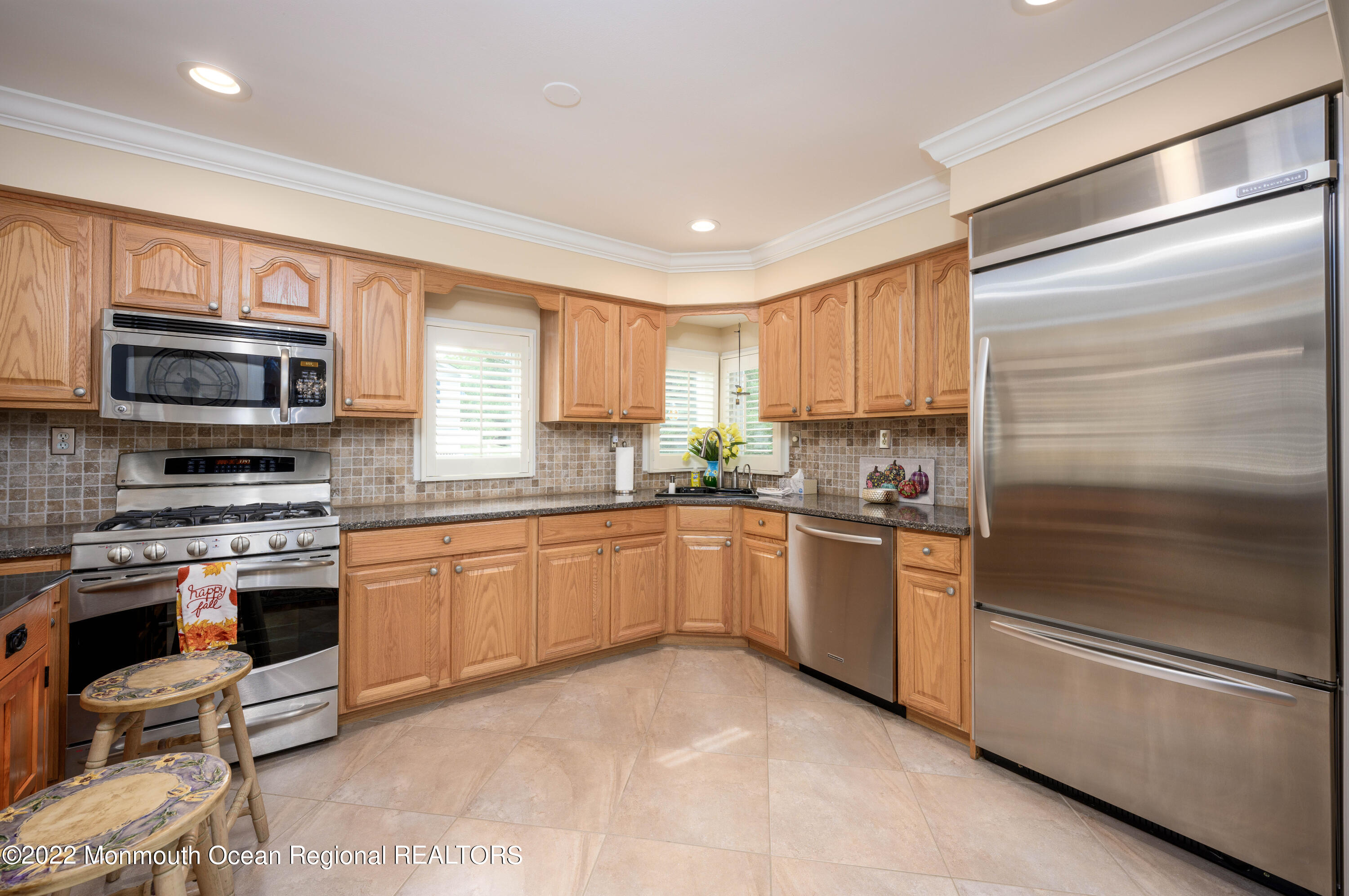 2002 Nassau Drive Spring Lake, NJ 07762 - Photo 11 of 43 2002 Nassau Dr-18