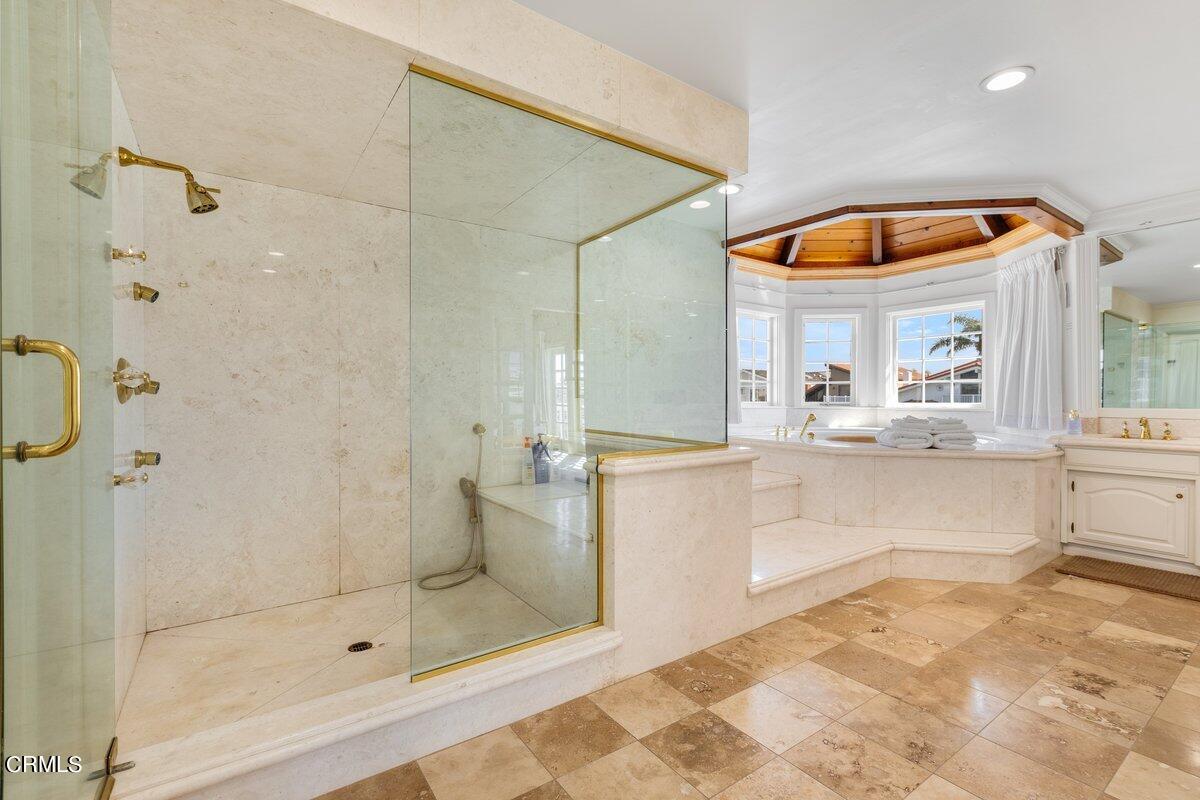 2100 Peninsula Road Oxnard, CA 93035 - Photo 37 of 51 035_2100-peninsula-rd-oxnard-ca-usa-035