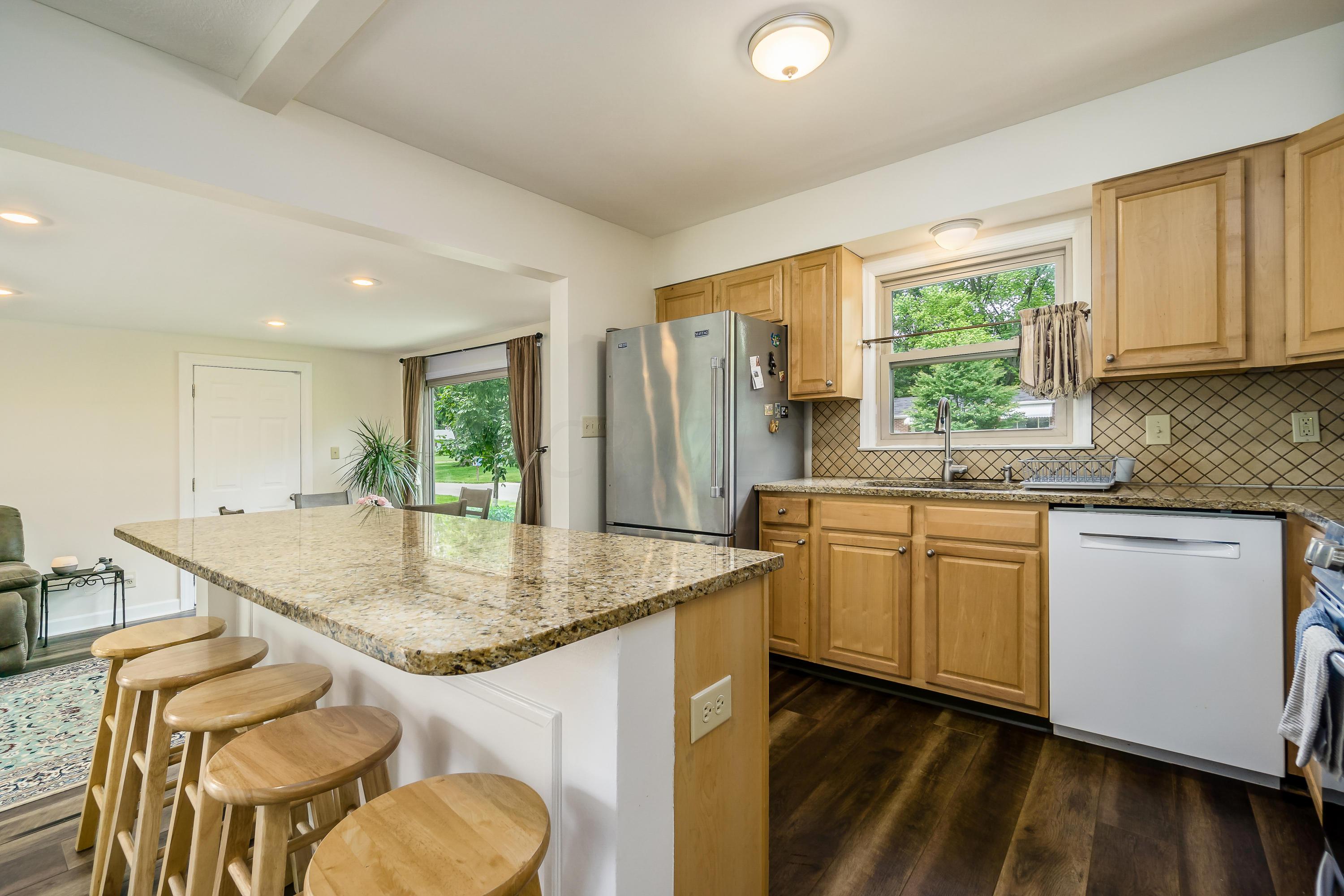 3197 Mountview Road Upper Arlington, OH 43221 - Photo 11 of 32