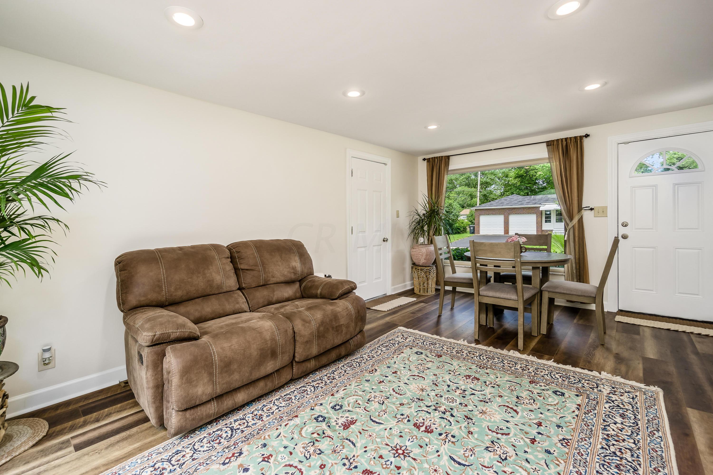 3197 Mountview Road Upper Arlington, OH 43221 - Photo 13 of 32