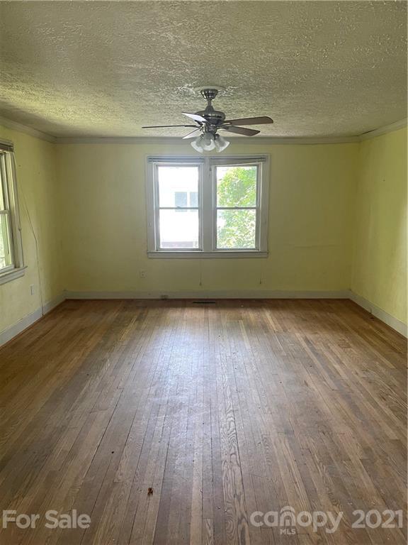 28 Overlook Road Asheville, NC 28803 - Photo 12 of 16 Gallery Image 12