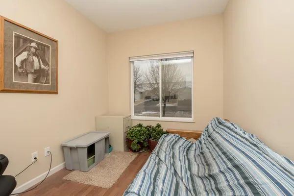 $349,900 | 4129 Jarmann Lane, Shakopee, MN 55379