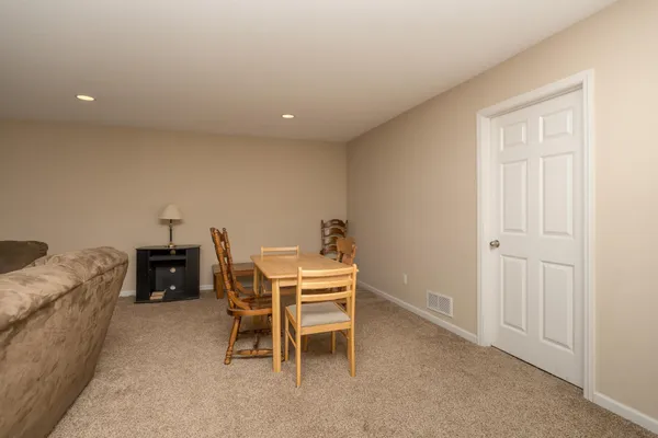 $349,900 | 4129 Jarmann Lane, Shakopee, MN 55379