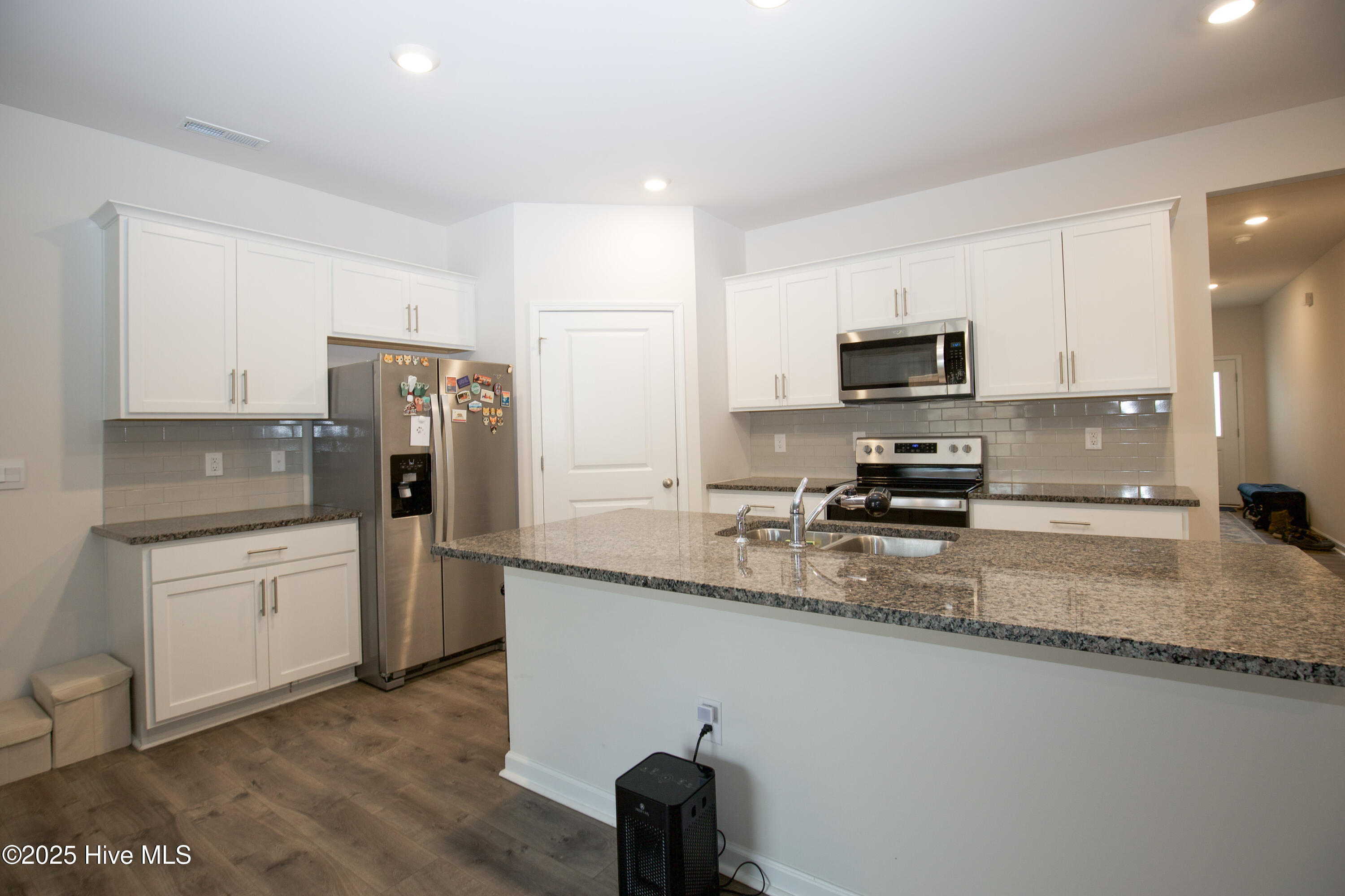 608 Rex Court Carthage, NC 28327 - Photo 7 of 38 608 Rex Ct-18