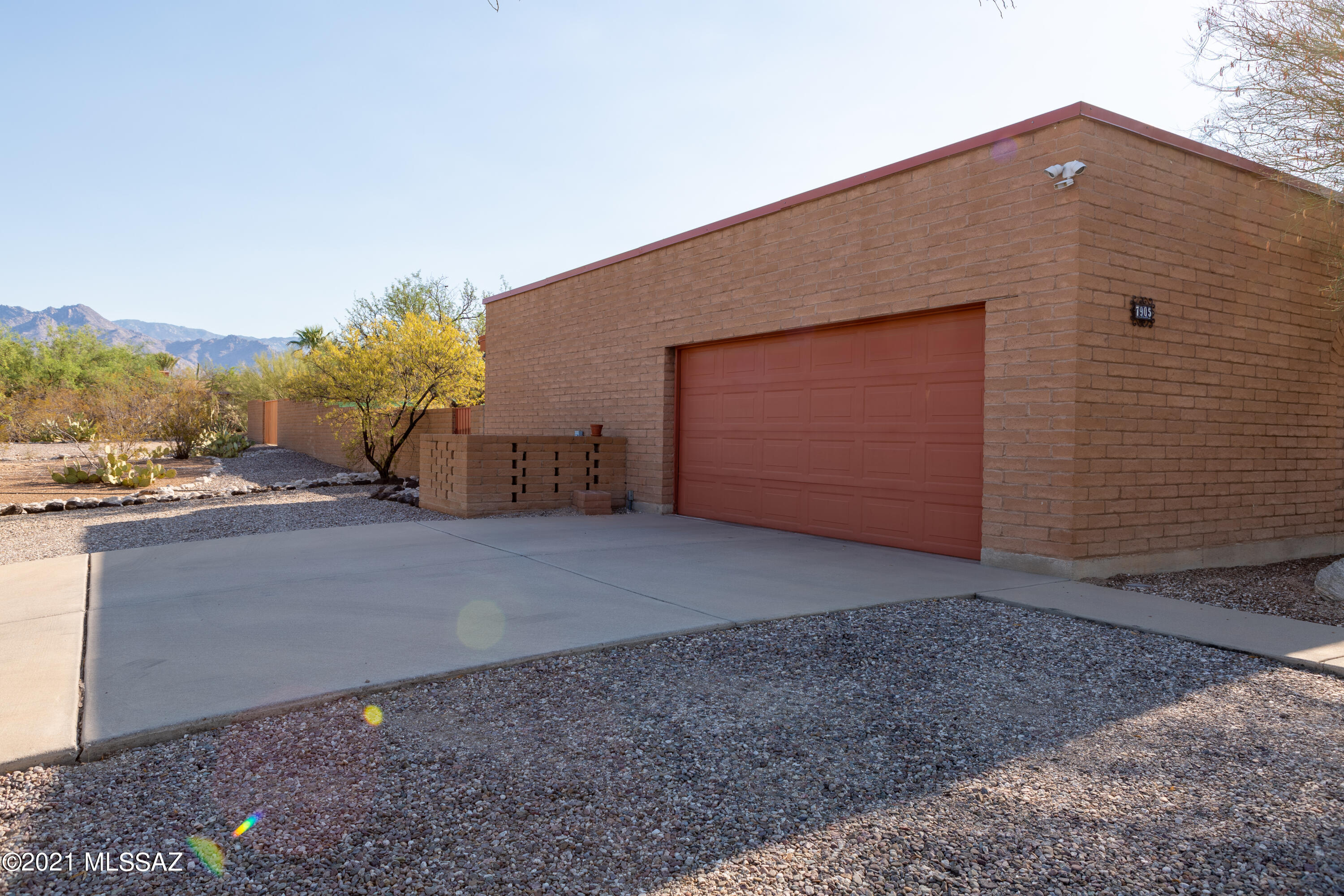 7905 East Cloud Road Tucson, AZ 85750 - Photo 8 of 44 Gallery Image 8