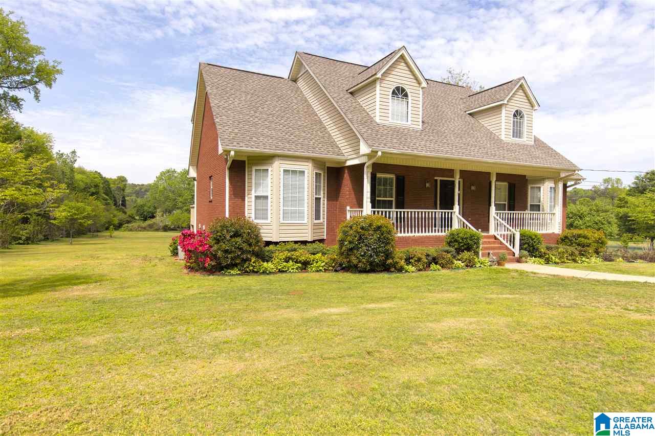 7346 Lake In The Woods Road Trussville, AL 35173 - Photo 4 of 37