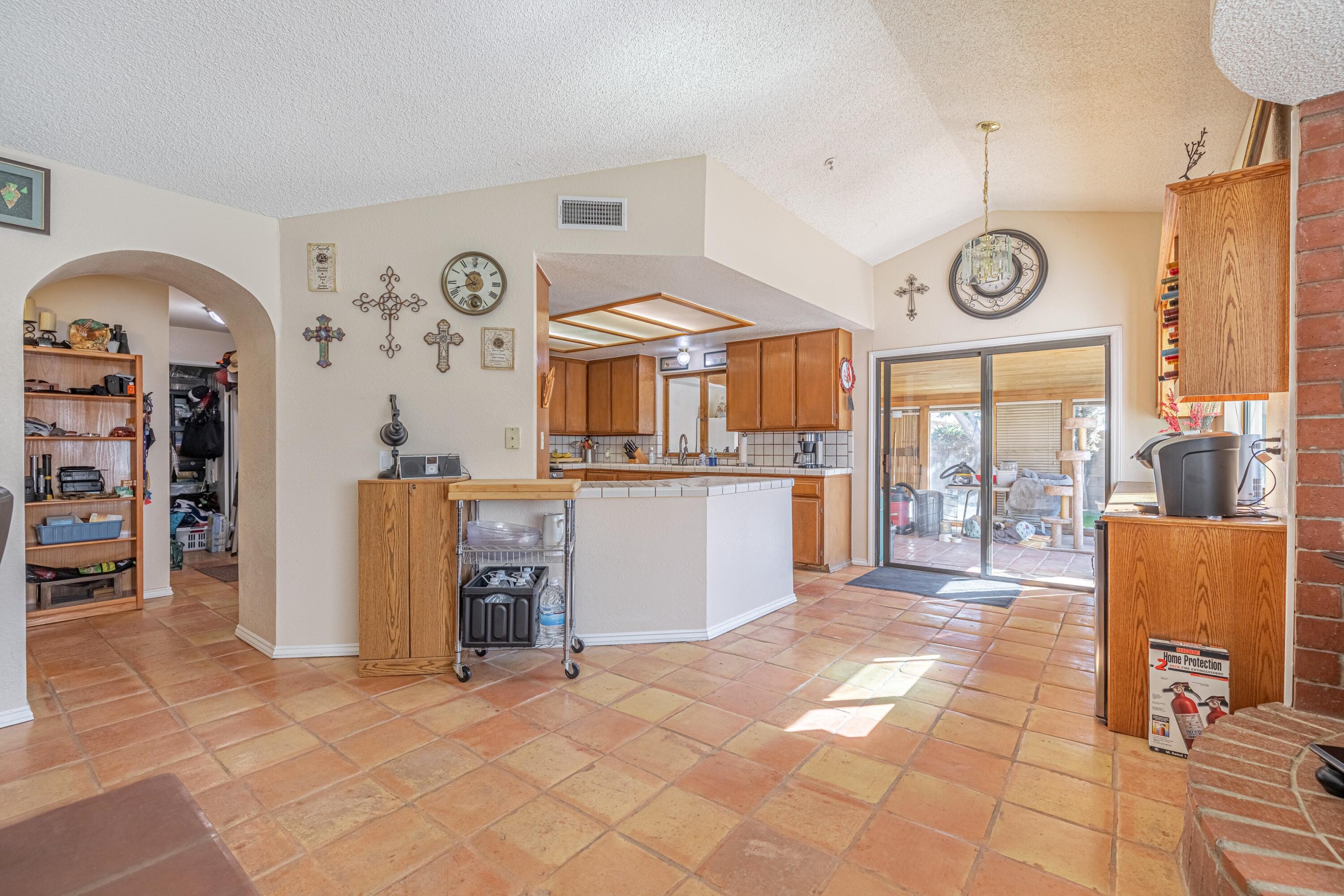 43233 55th Street East Lancaster, CA 93535 - Photo 11 of 46 a view of kitchen with furniture and window