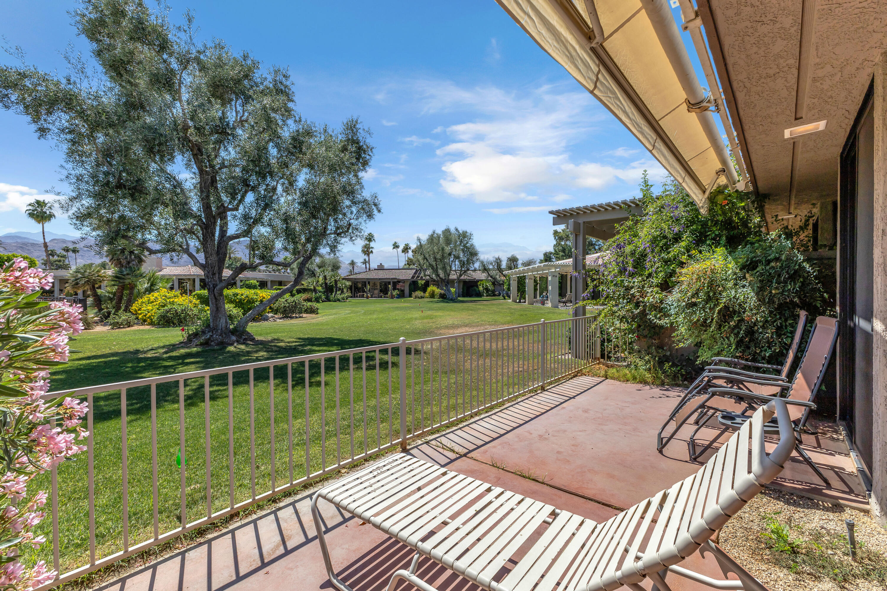 6 Stanford Drive Rancho Mirage, CA 92270 - Photo 15 of 67 IMG_3079