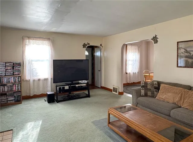 $179,900 | 591 Virginia Avenue, Ambridge, PA 15003