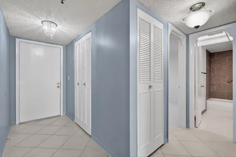 $147,000 | 7770 Tahiti Lane, Unit 102, Lake Worth, FL 33467