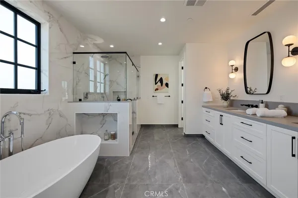 $5,199,000 | 1820 9th Street, Manhattan Beach, CA 90266