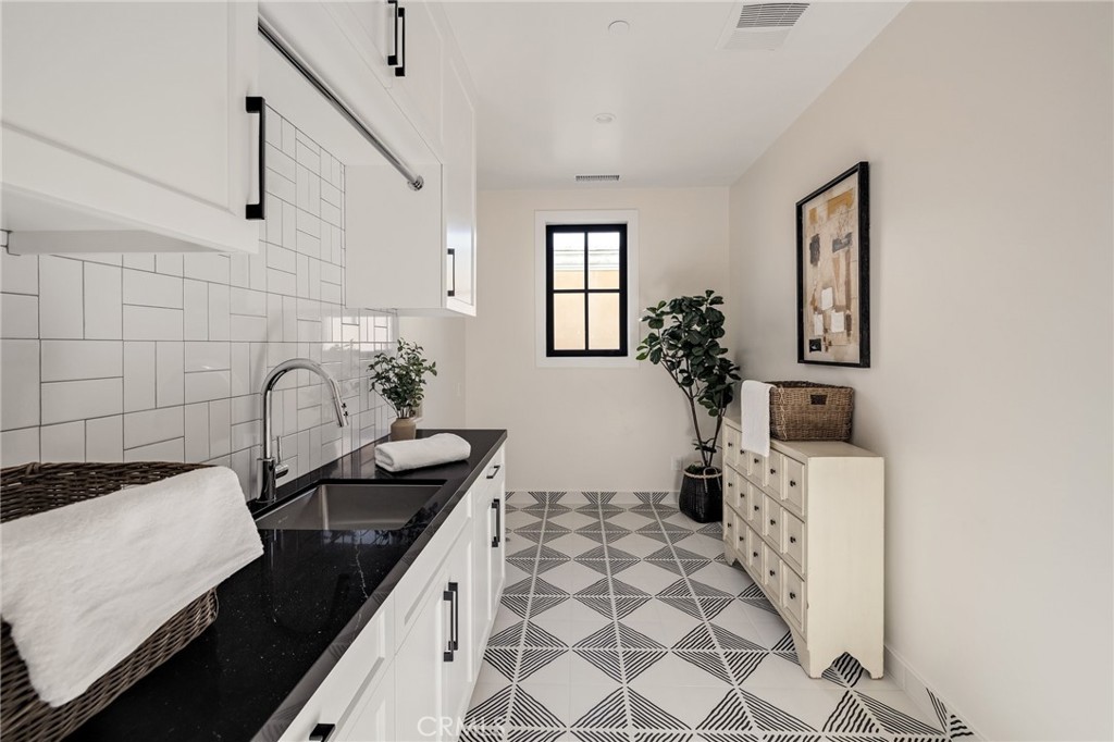 1820 9th Street Manhattan Beach, CA 90266 - Photo 70 of 75
