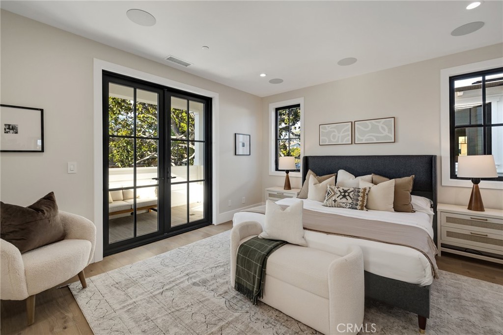 1820 9th Street Manhattan Beach, CA 90266 - Photo 72 of 75 a bedroom with a bed and a couch
