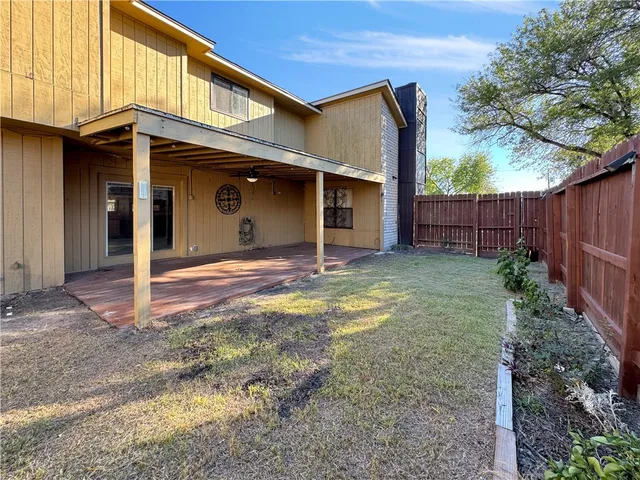 $2,000 | 4250 Snowbird Drive, Corpus Christi, TX 78413