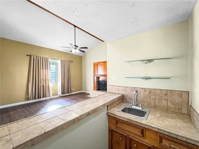 $2,000 | 4250 Snowbird Drive, Corpus Christi, TX 78413