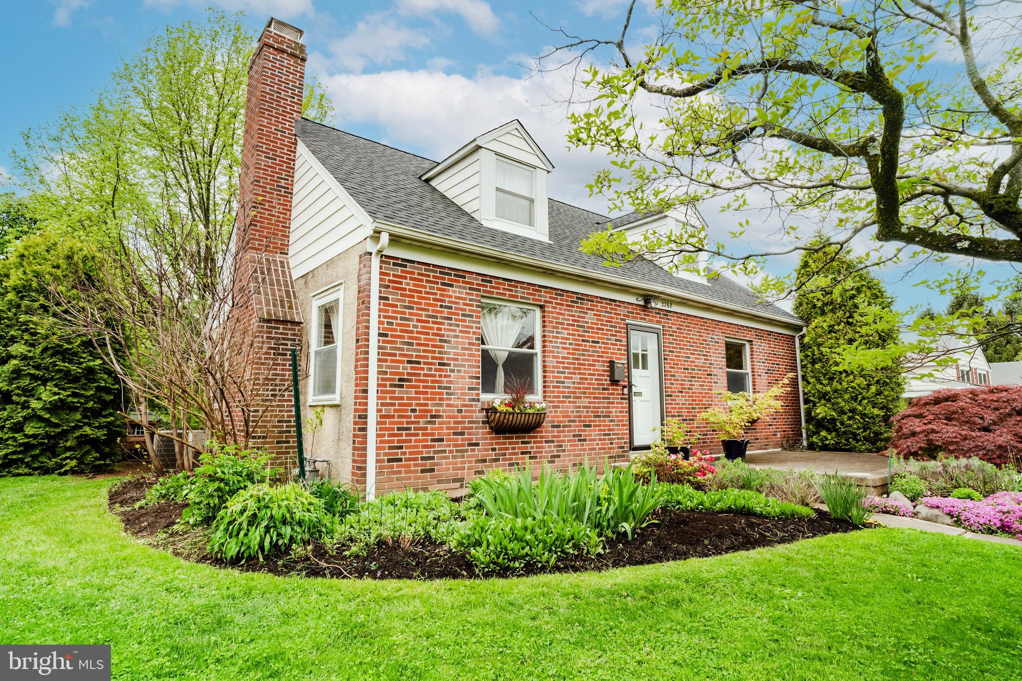 2268 Cross Road Glenside, PA 19038 - Photo 2 of 30 Gallery Image 2