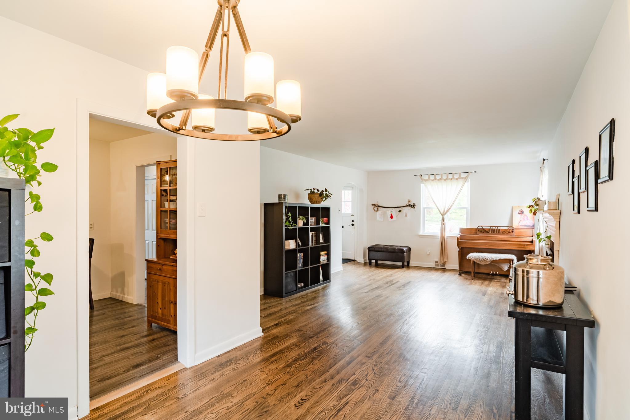 2268 Cross Road Glenside, PA 19038 - Photo 5 of 30 Gallery Image 5