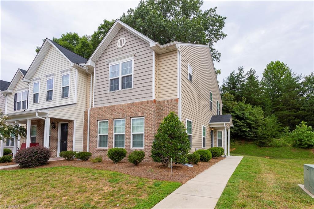 474 Ridgebrooke Drive High Point, NC 27265 - Photo 1 of 23 Gallery Image 1