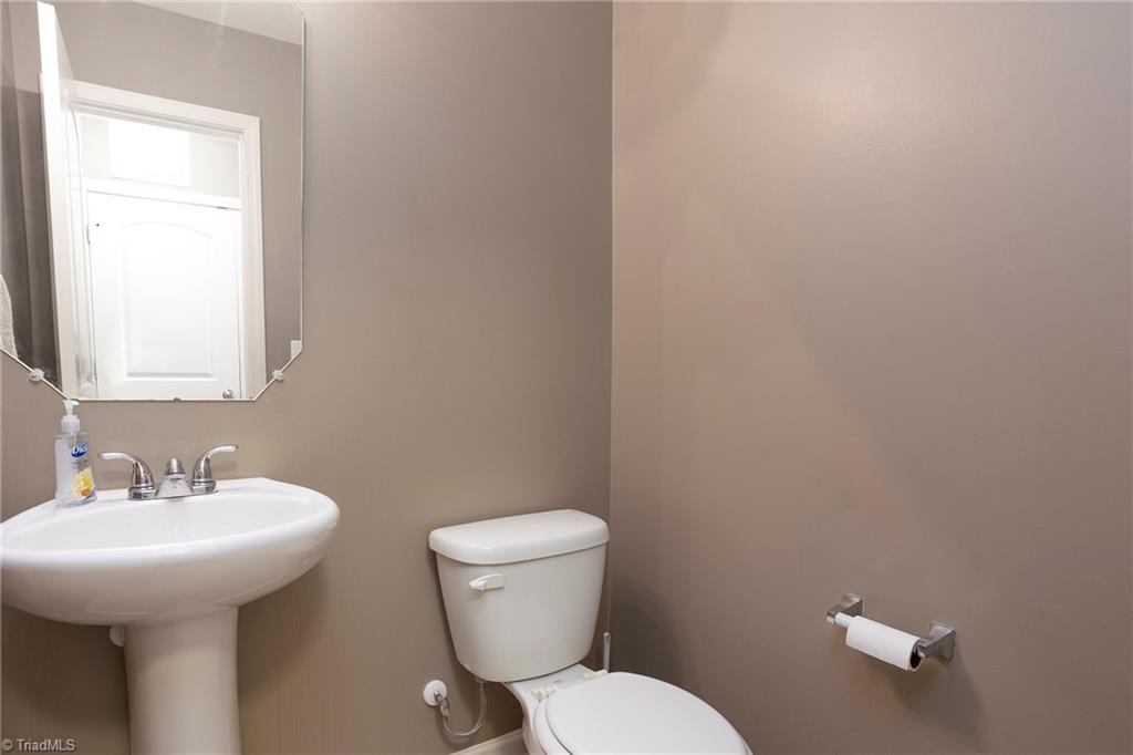 474 Ridgebrooke Drive High Point, NC 27265 - Photo 12 of 23 Gallery Image 12
