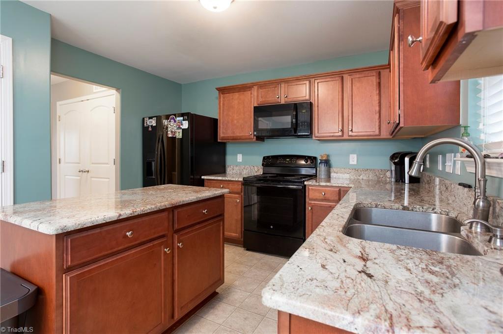474 Ridgebrooke Drive High Point, NC 27265 - Photo 7 of 23 Gallery Image 7