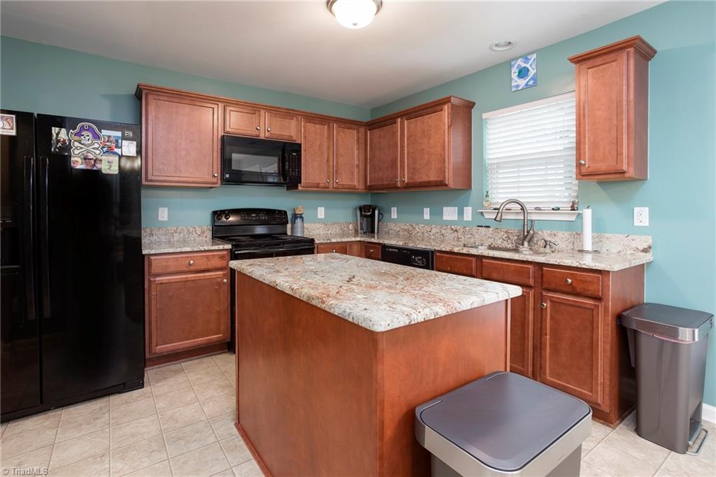 474 Ridgebrooke Drive High Point, NC 27265 - Photo 8 of 23 Gallery Image 8