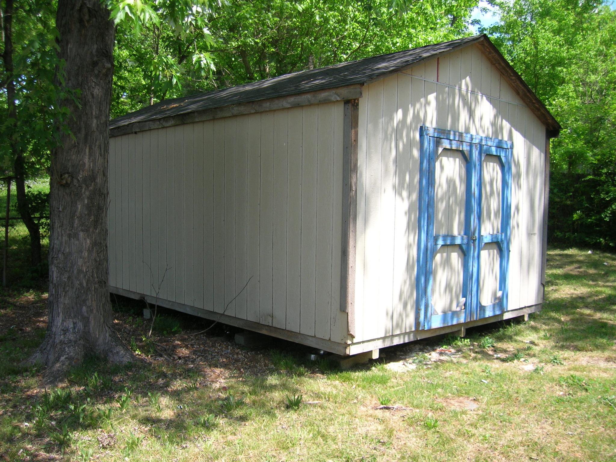 818 Richards Road Antioch, TN 37013 - Photo 8 of 14 12 X 20 storage building