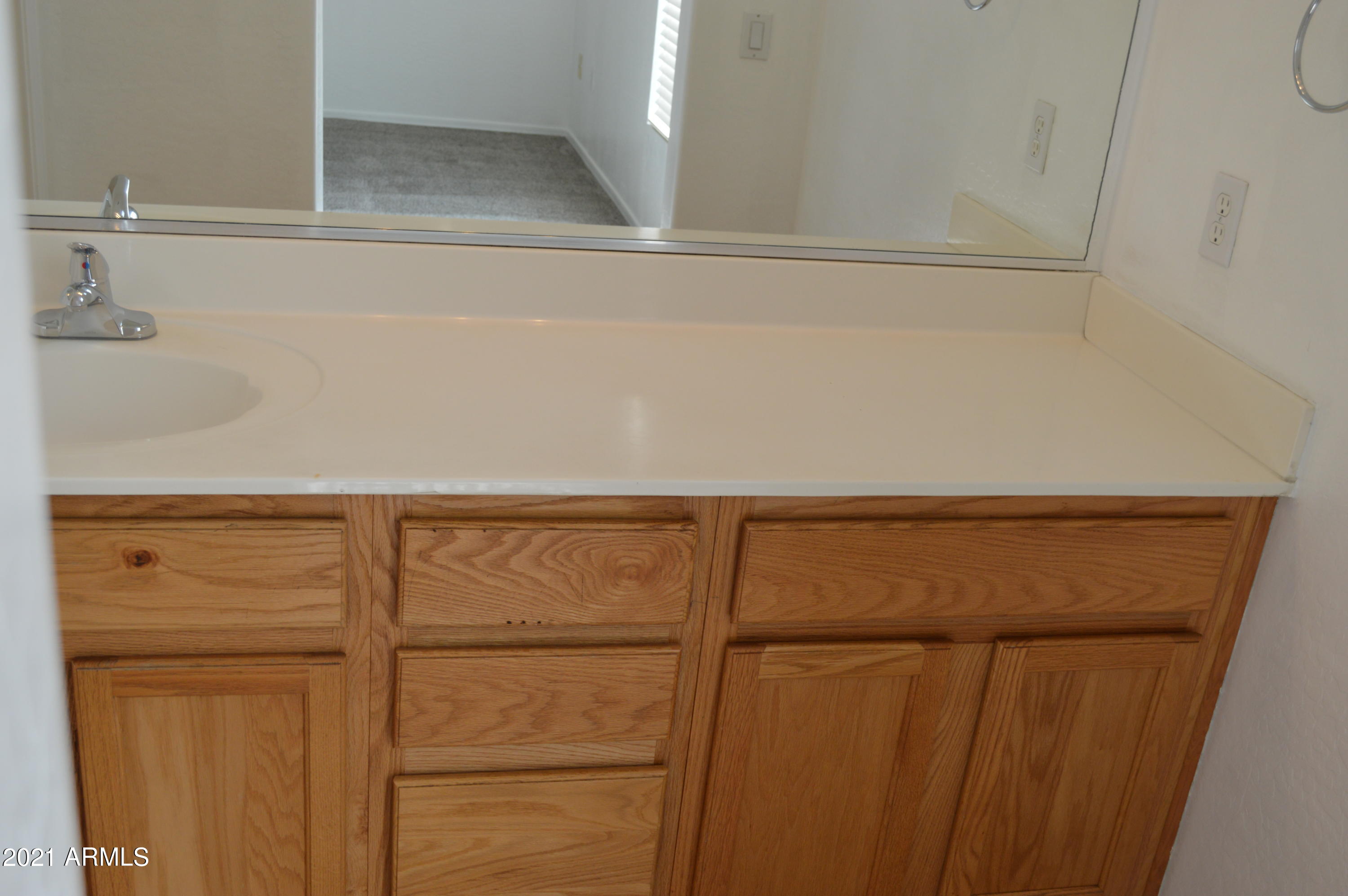 2150 East Bell Road, Unit 1103 Phoenix, AZ 85022 - Photo 15 of 23 DSC_0079