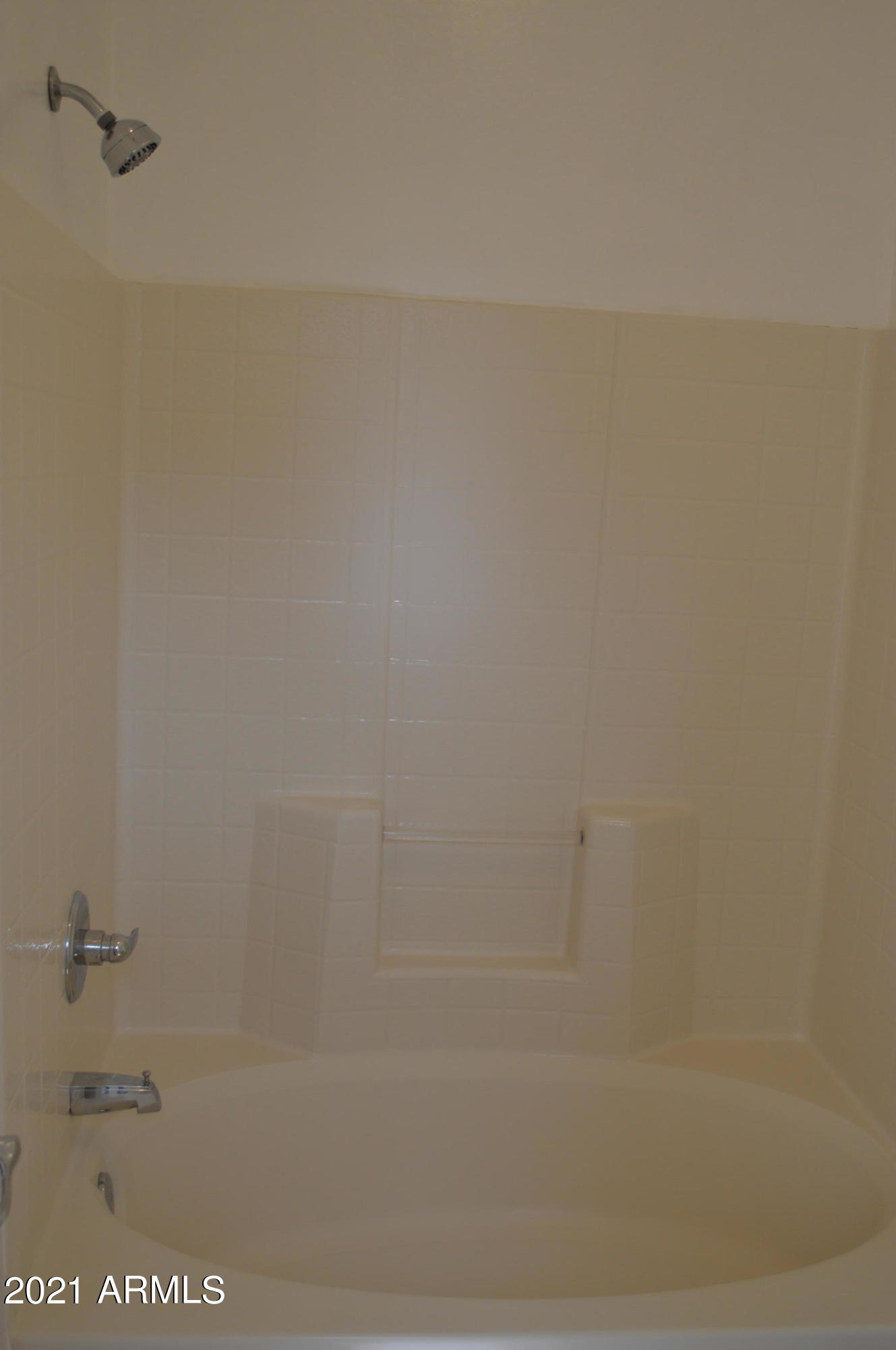 2150 East Bell Road, Unit 1103 Phoenix, AZ 85022 - Photo 16 of 23 DSC_0082
