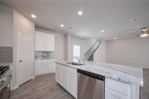 $309,900 | 750 Marion Price Drive, Dayton, TX 77535