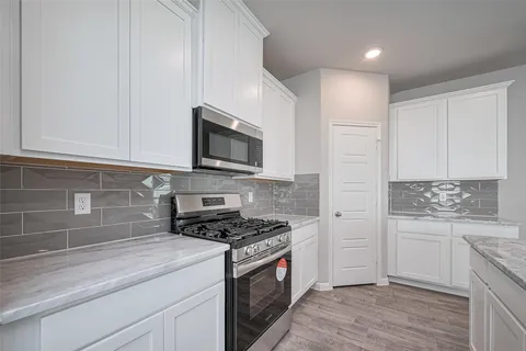 $309,900 | 750 Marion Price Drive, Dayton, TX 77535