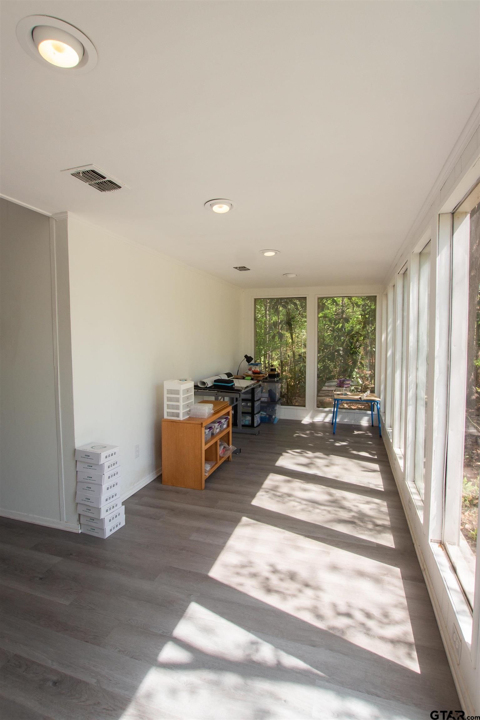 2942 Medlin Road Gilmer, TX 75645 - Photo 9 of 30 a living room with furniture and a large window