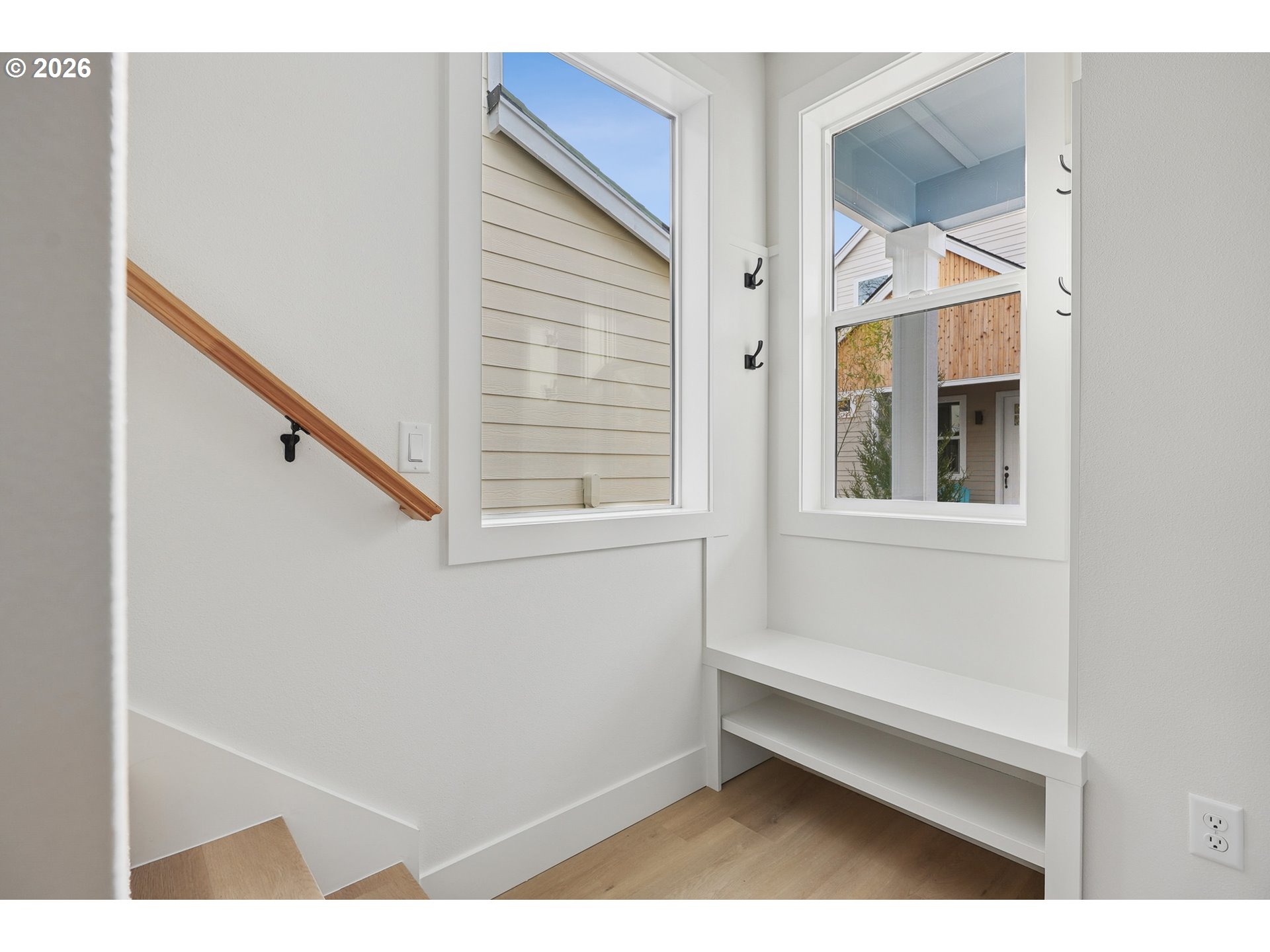 9568 Southwest 91st Avenue, Unit 5 Portland, OR 97223 - Photo 11 of 25