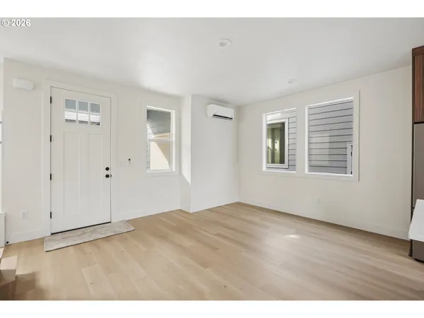$449,000 | 9568 Southwest 91st Avenue, Unit 5, Portland, OR 97223