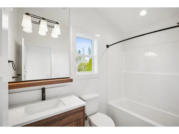 $449,000 | 9568 Southwest 91st Avenue, Unit 5, Portland, OR 97223