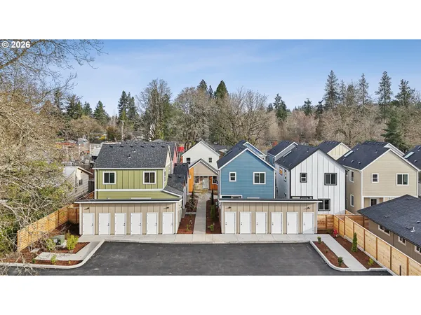 $449,000 | 9568 Southwest 91st Avenue, Unit 5, Portland, OR 97223