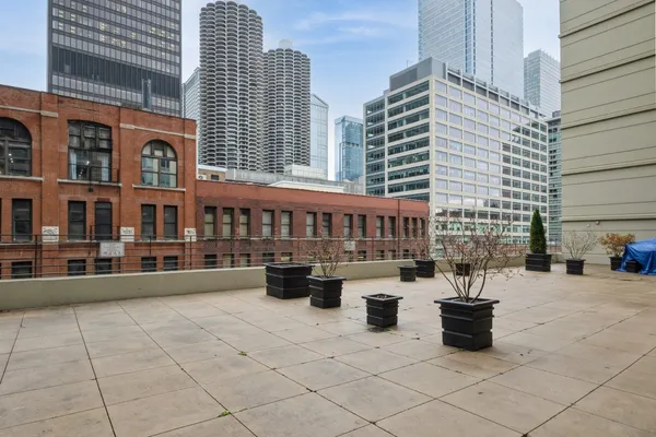 $3,600 | 440 North Wabash Avenue, Unit 2711, Chicago, IL 60611